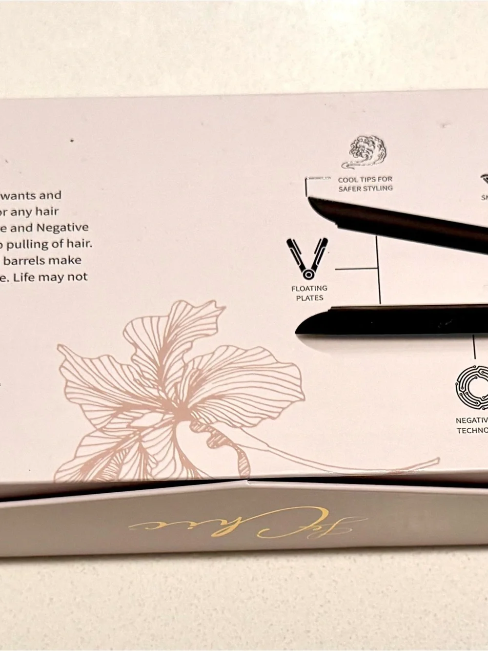 chic Ceramic Ionik Flat Iron - Black